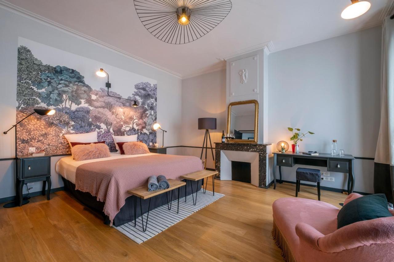 Escale Rochelaise, Gite Urbain Avec Spa Bain Nordique Et Sauna Tonneau La Rochelle  Exterior photo