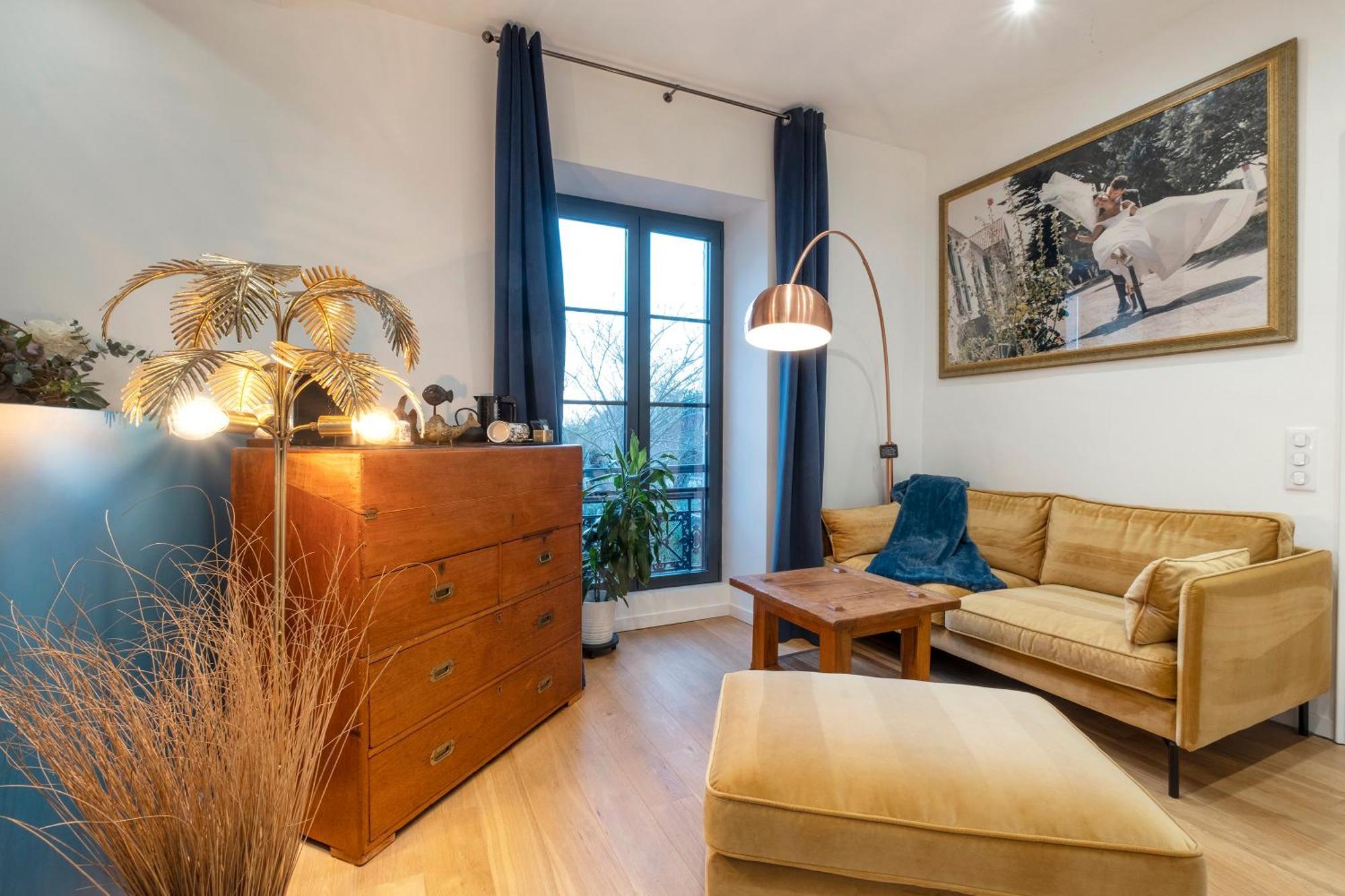 Escale Rochelaise, Gite Urbain Avec Spa Bain Nordique Et Sauna Tonneau La Rochelle  Exterior photo