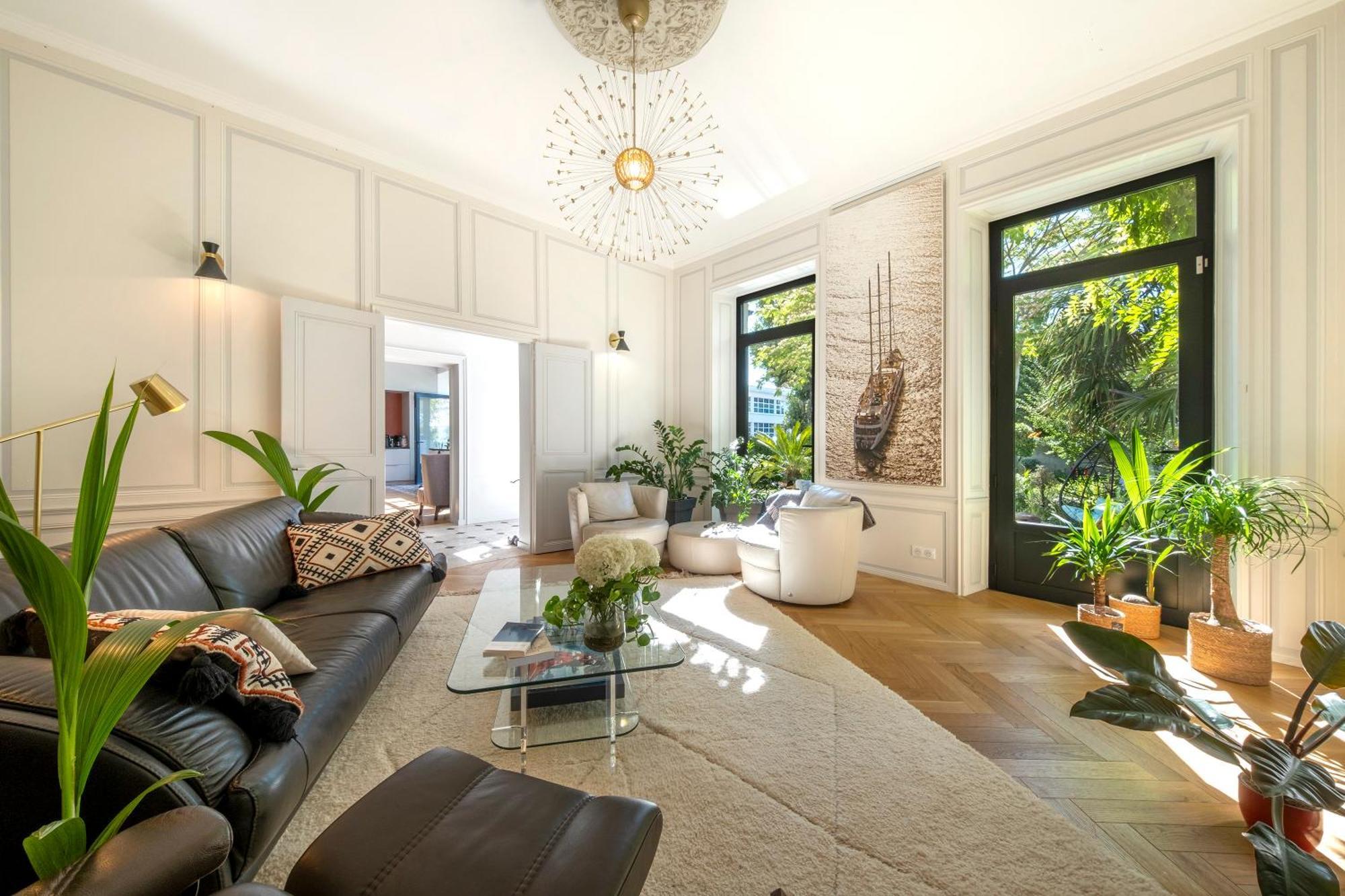 Escale Rochelaise, Gite Urbain Avec Spa Bain Nordique Et Sauna Tonneau La Rochelle  Exterior photo